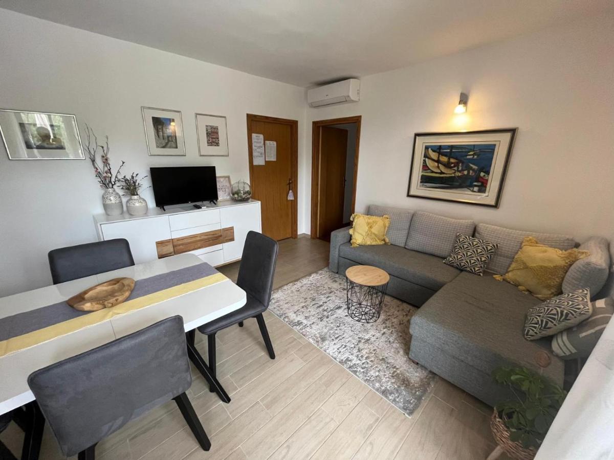 Apartmani Anica Risika Extérieur photo