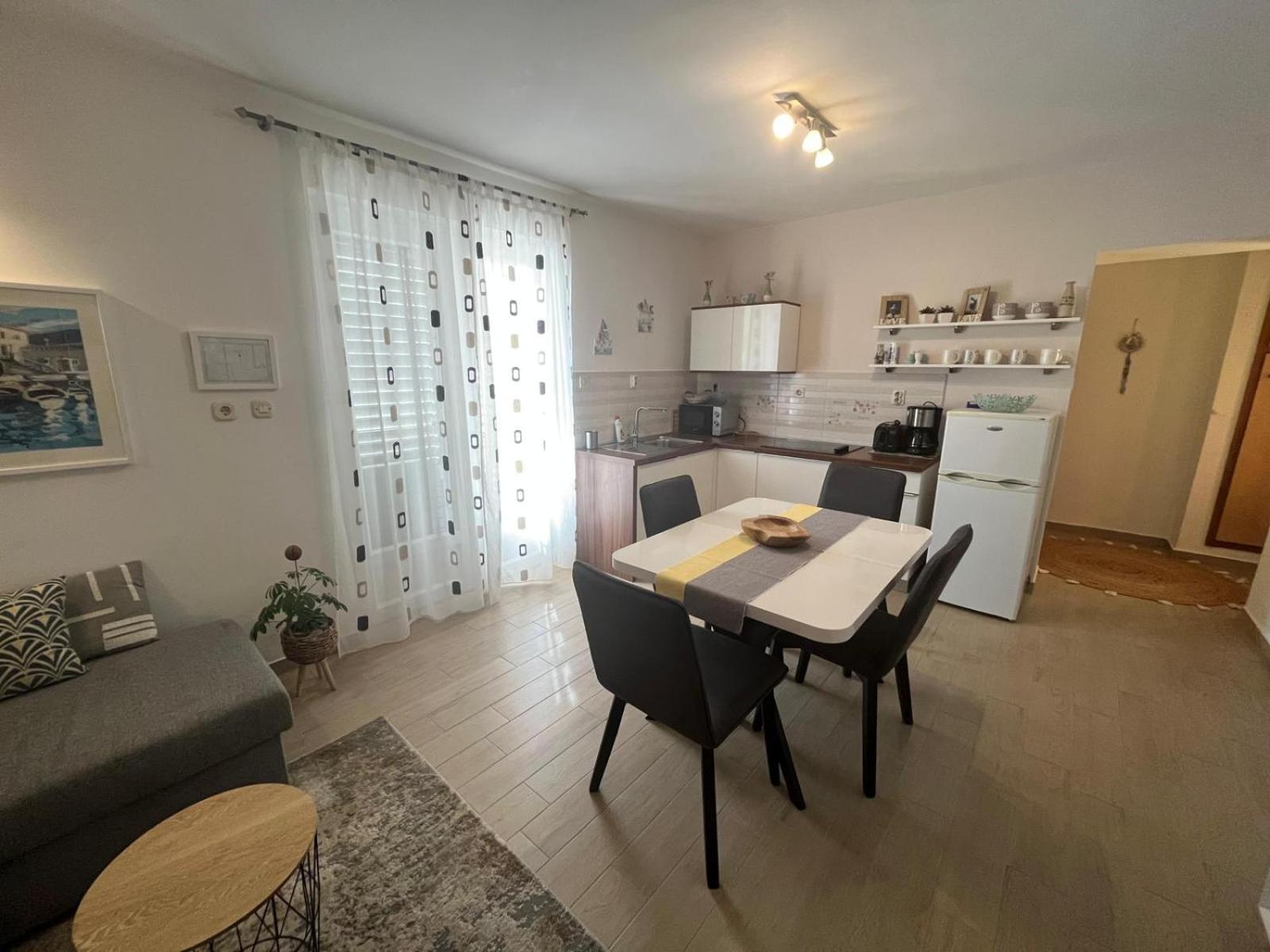 Apartmani Anica Risika Extérieur photo