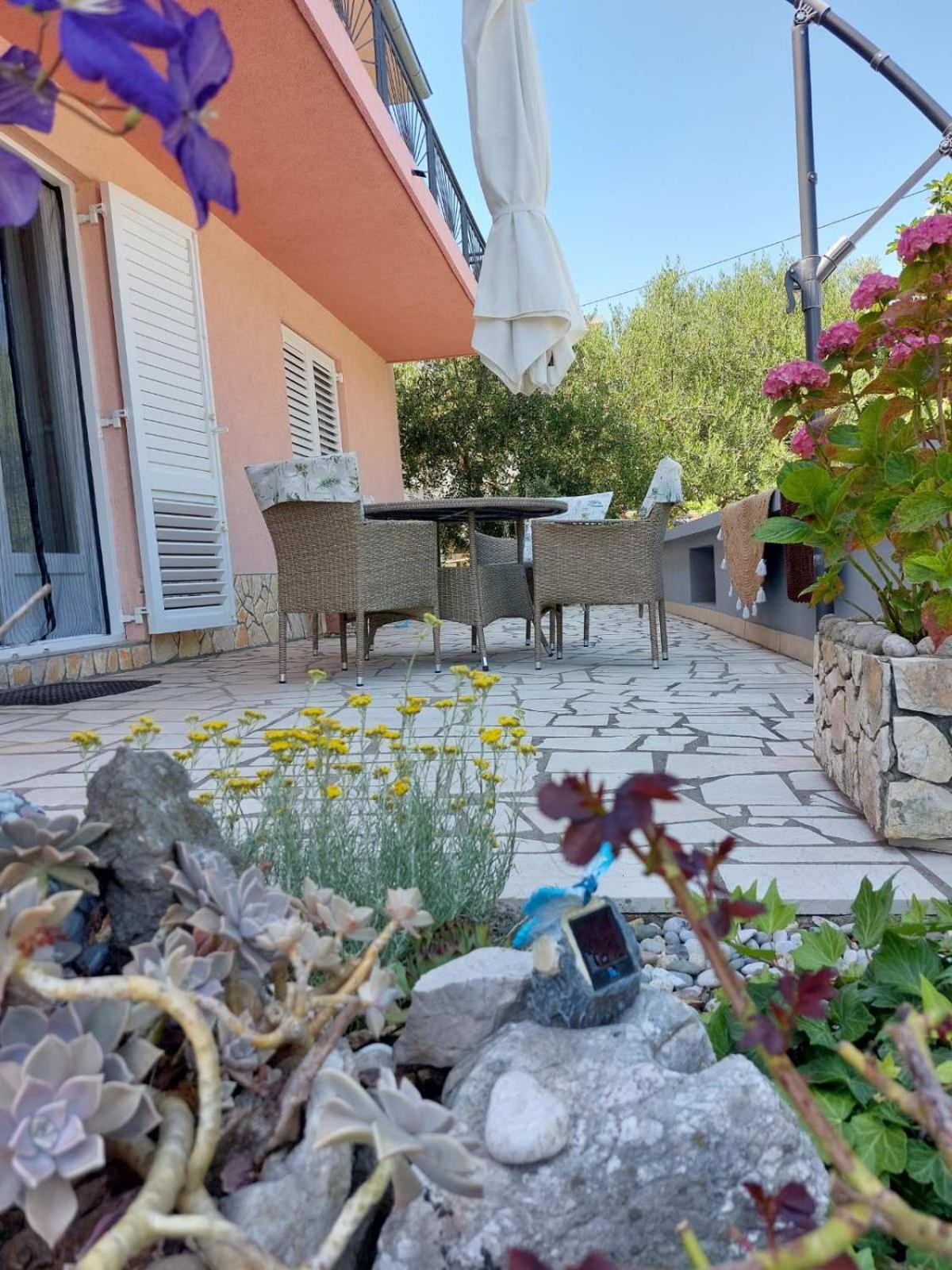 Apartmani Anica Risika Extérieur photo